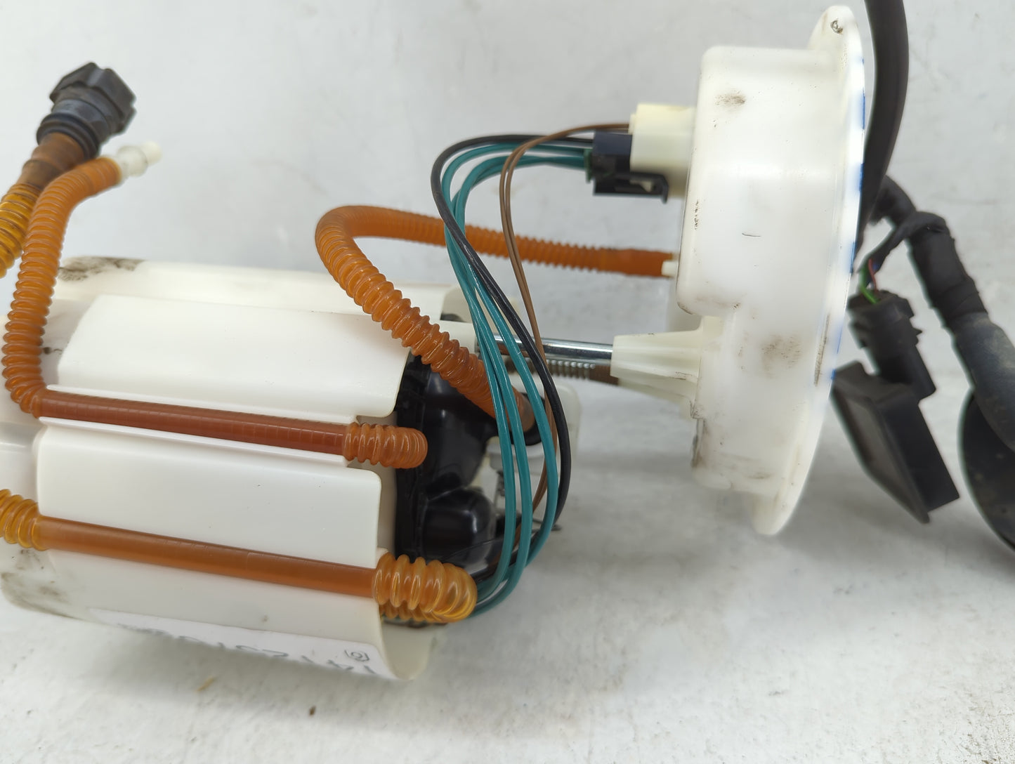 2016-2019 Bmw X1 Electrical Gas Fuel Pump Assembly - Oemusedautoparts1.com