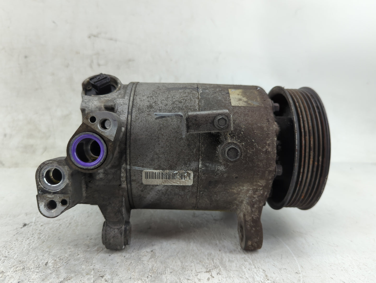 2016-2019 Bmw X1 Air Conditioning A/c Ac Compressor Oem - Oemusedautoparts1.com