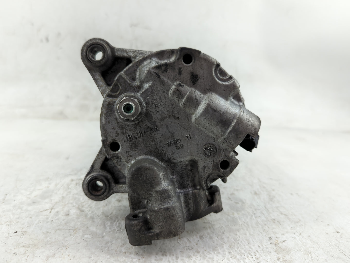 2016-2019 Bmw X1 Air Conditioning A/c Ac Compressor Oem - Oemusedautoparts1.com