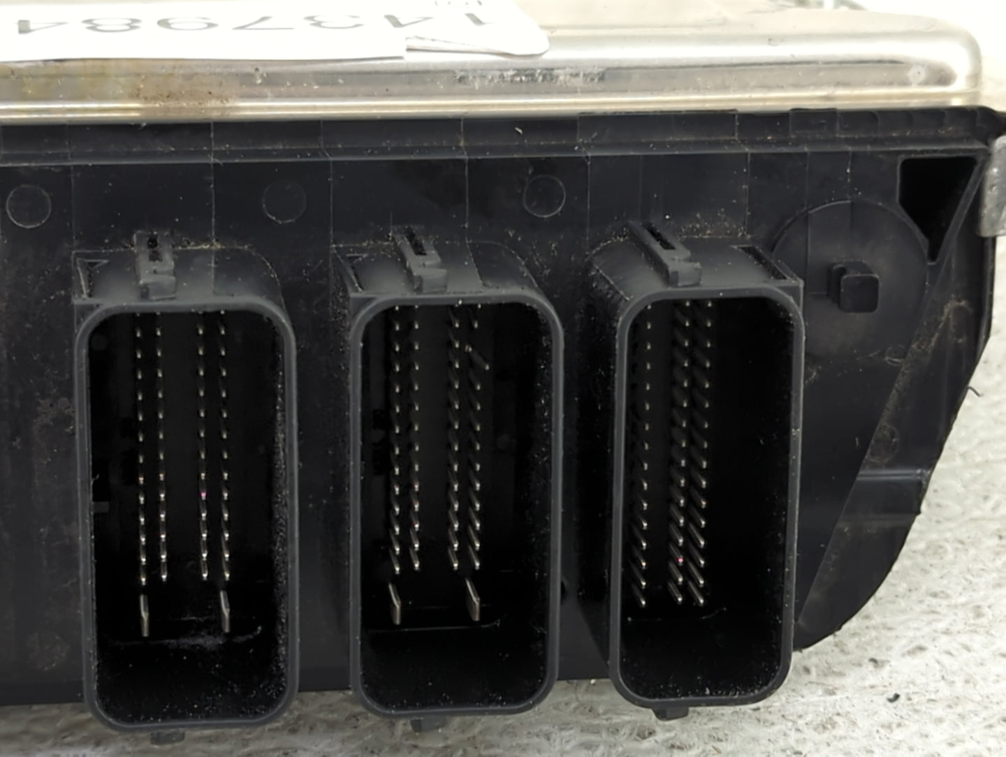 2016-2018 Bmw X1 PCM Engine Control Computer ECU ECM PCU OEM P/N:0261S14446, 8654466-01, 170202419 Fits Fits 2016 2017 2018 