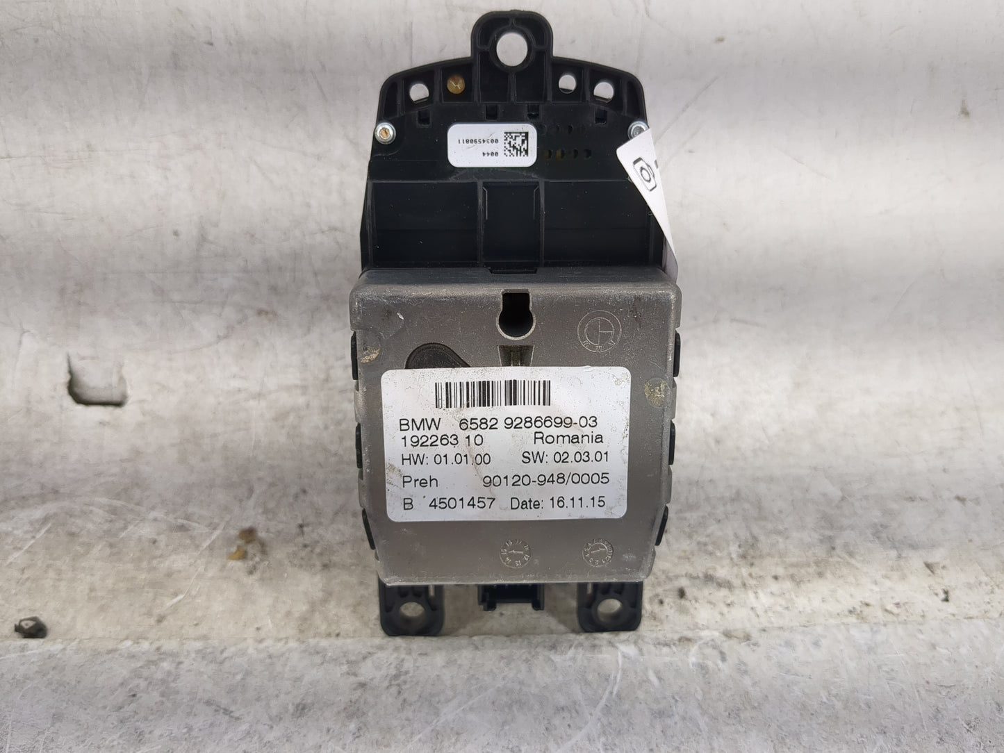 Bmw X1 Radio Control Panel - Oemusedautoparts1.com