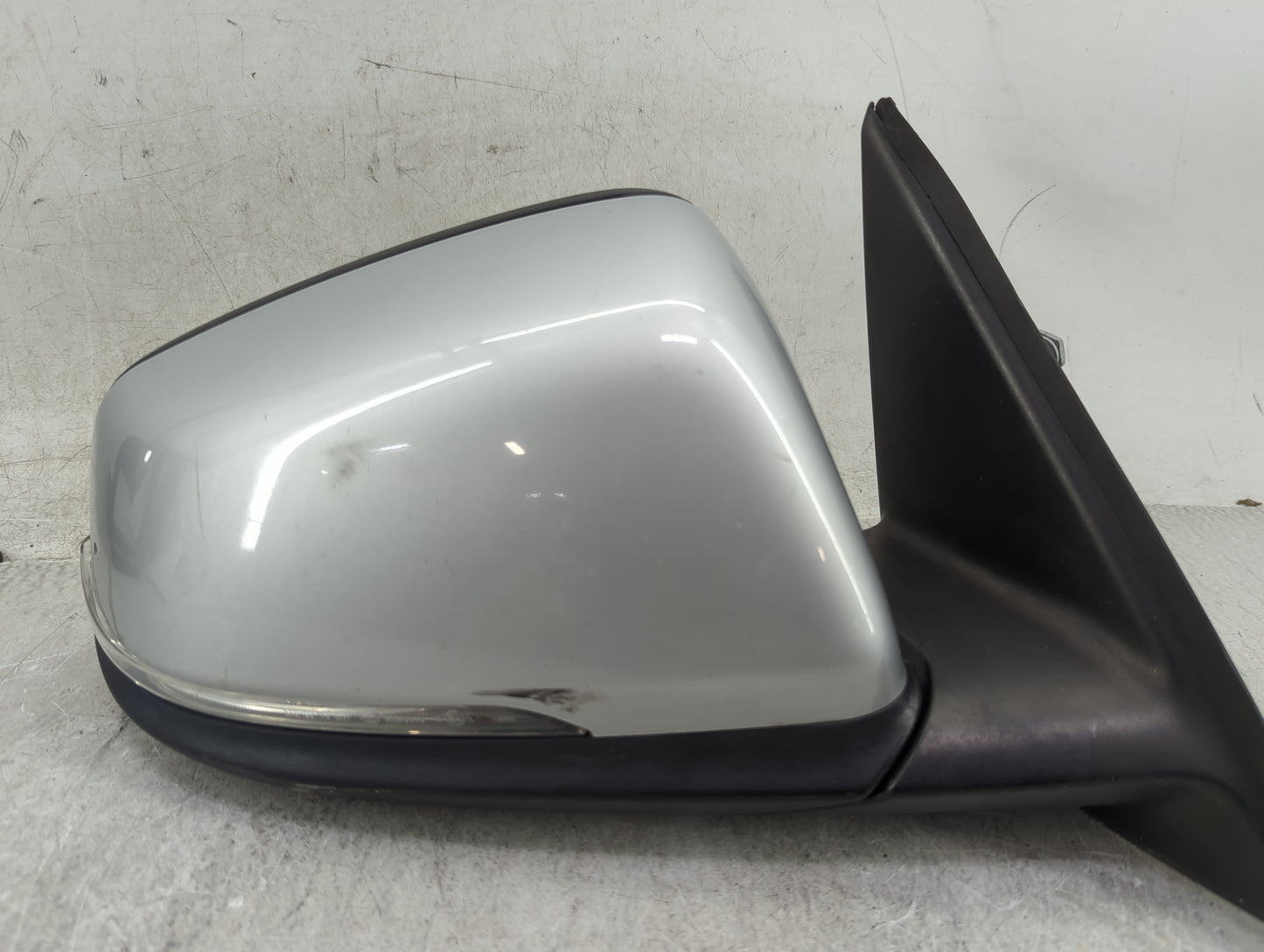2016-2017 Bmw X1 Passenger Side View Mirror - Right Door Mirror OEM Used - Oemusedautoparts1.com