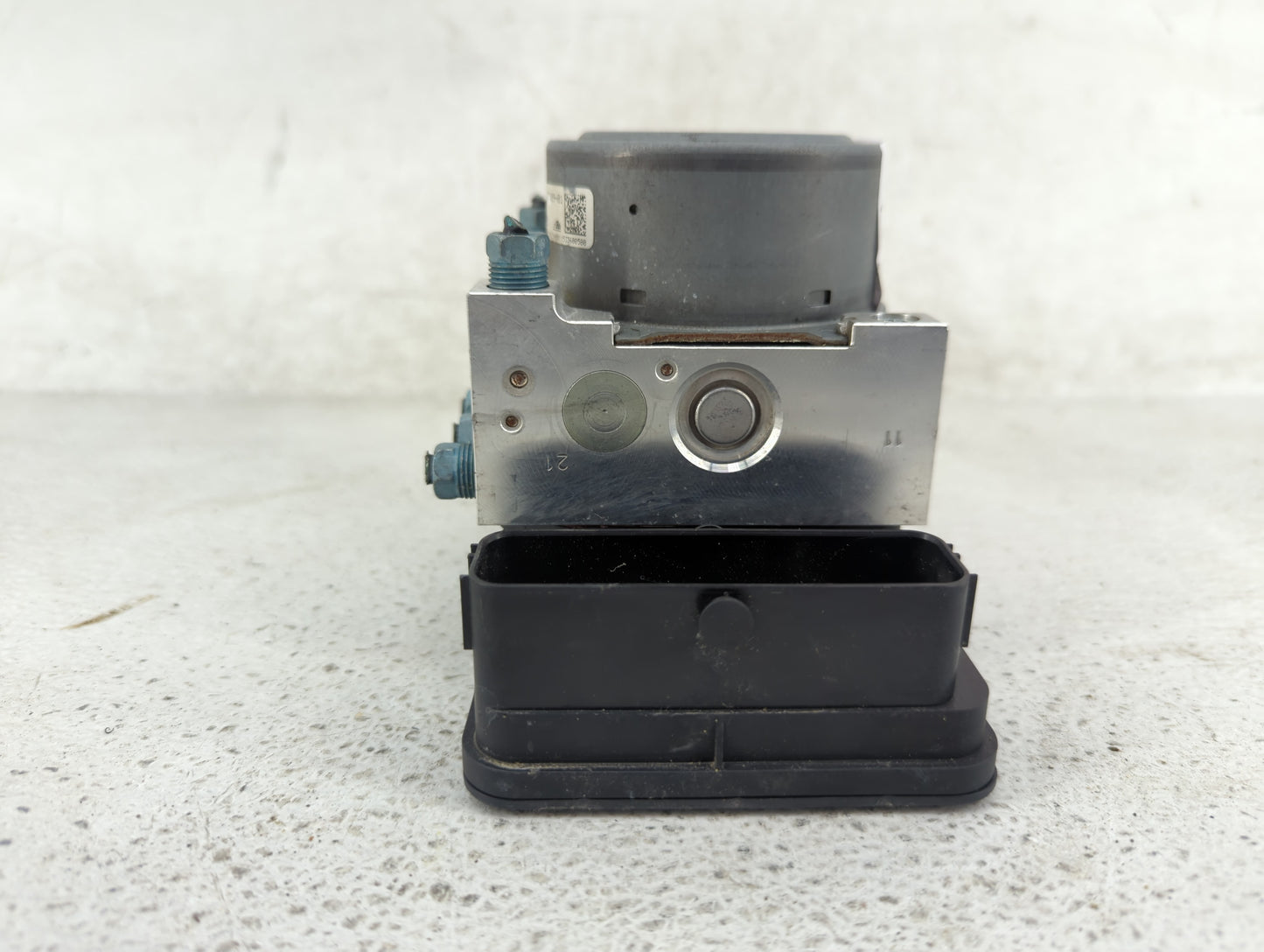 2016-2017 Bmw X1 ABS Pump Control Module Replacement P/N:3451-6877109-01 10.0220-0731.4 Fits Fits 2016 2017 OEM Used Auto Pa