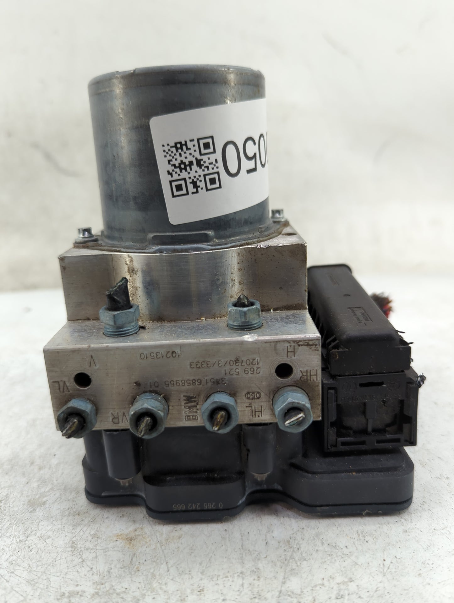 2016-2017 Bmw X1 ABS Pump Control Module Replacement P/N:34516853400-01 34526853403-01, 0265247665, 0265956044 Fits Fits 201