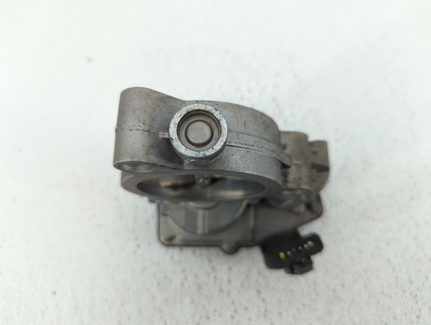 2016-2022 Bmw X1 Throttle Body P/N:7 619 008 7619008 Fits Fits 2016 2017 2018 2019 2020 2021 2022 OEM Used Auto Parts - Oemu