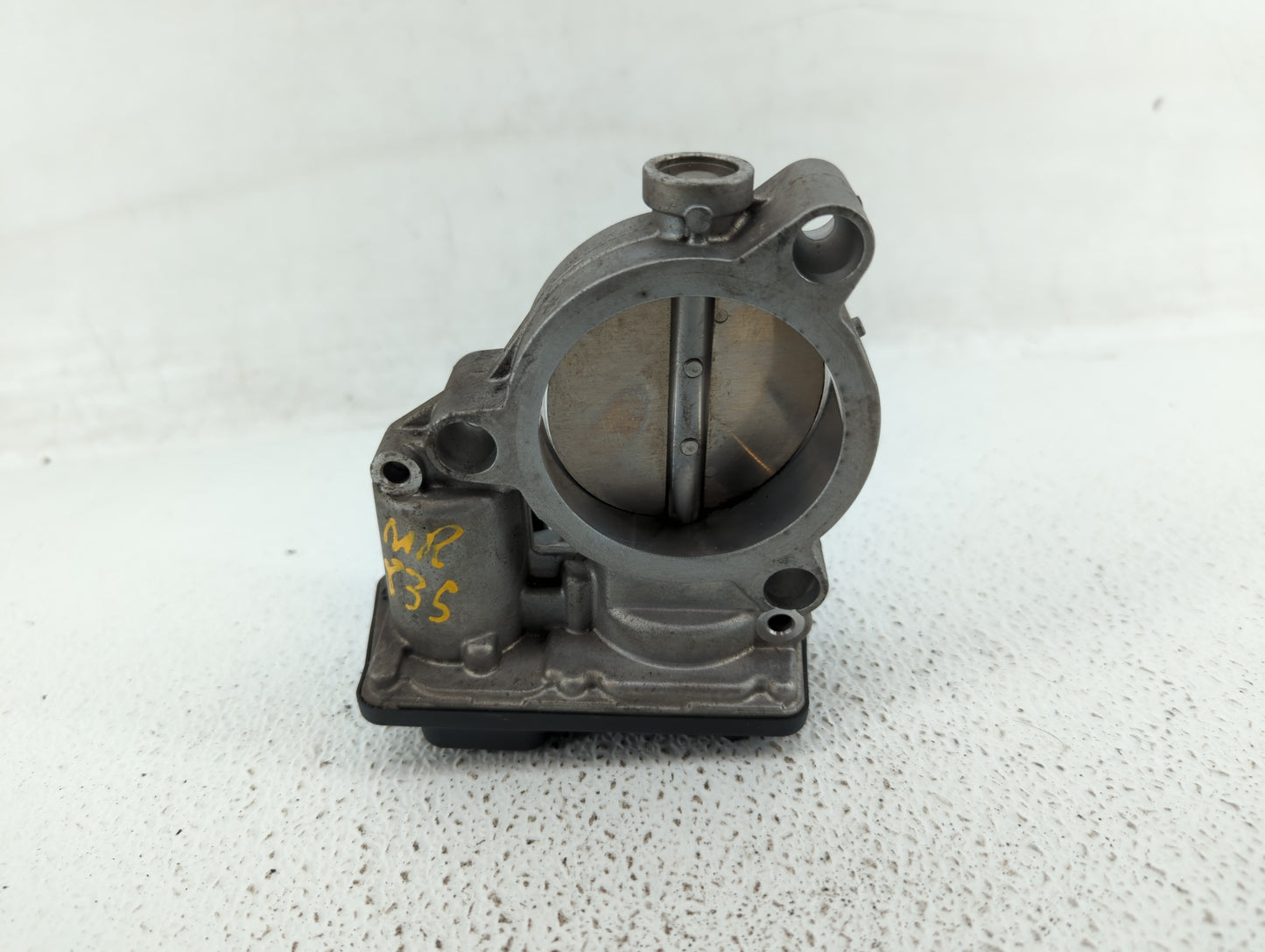 2016-2022 Bmw X1 Throttle Body P/N:7 619 008 7619008 Fits Fits 2016 2017 2018 2019 2020 2021 2022 OEM Used Auto Parts - Oemu
