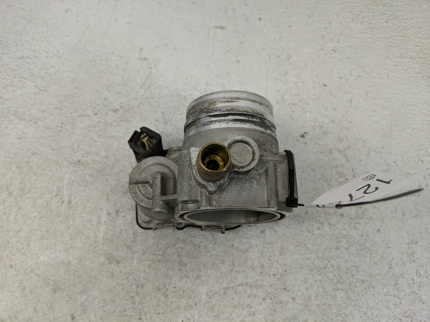 2013-2017 Bmw X3 Throttle Body P/N:36387 17647 36387 17648, 1354 7588625-04 Fits Fits 2012 2013 2014 2015 2016 2017 2018 OEM