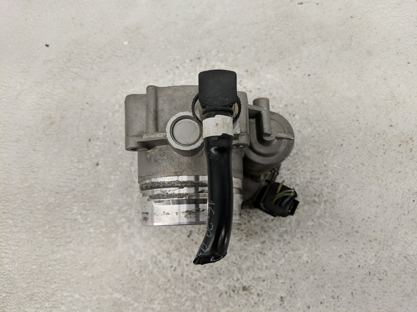 2013-2017 Bmw X3 Throttle Body P/N:A2C53355204 36387 17647, 36387 17648 Fits Fits 2012 2013 2014 2015 2016 2017 2018 OEM Use