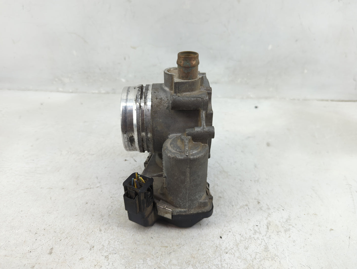 2013-2017 Bmw X3 Throttle Body P/N:7588625-04 A2C83786800 Fits Fits 2012 2013 2014 2015 2016 2017 2018 OEM Used Auto Parts -