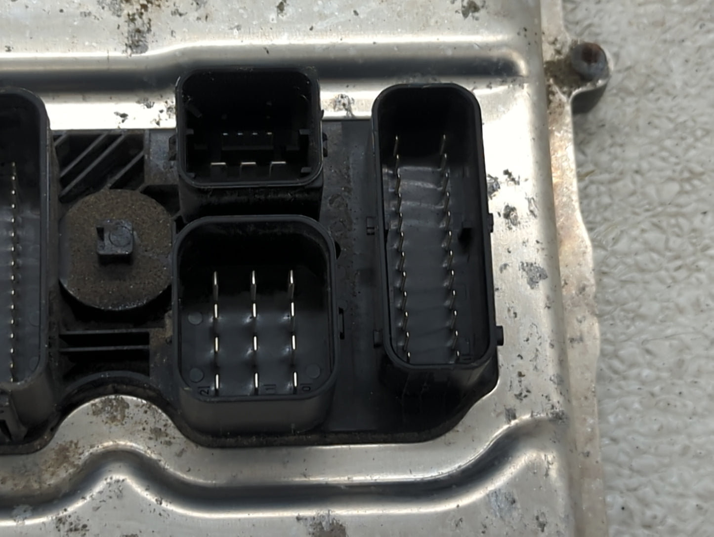 2015-2017 Bmw X3 PCM Engine Control Computer ECU ECM PCU OEM P/N:0 261 S15 452 8 664 660 Fits Fits 2013 2014 2015 2016 2017 