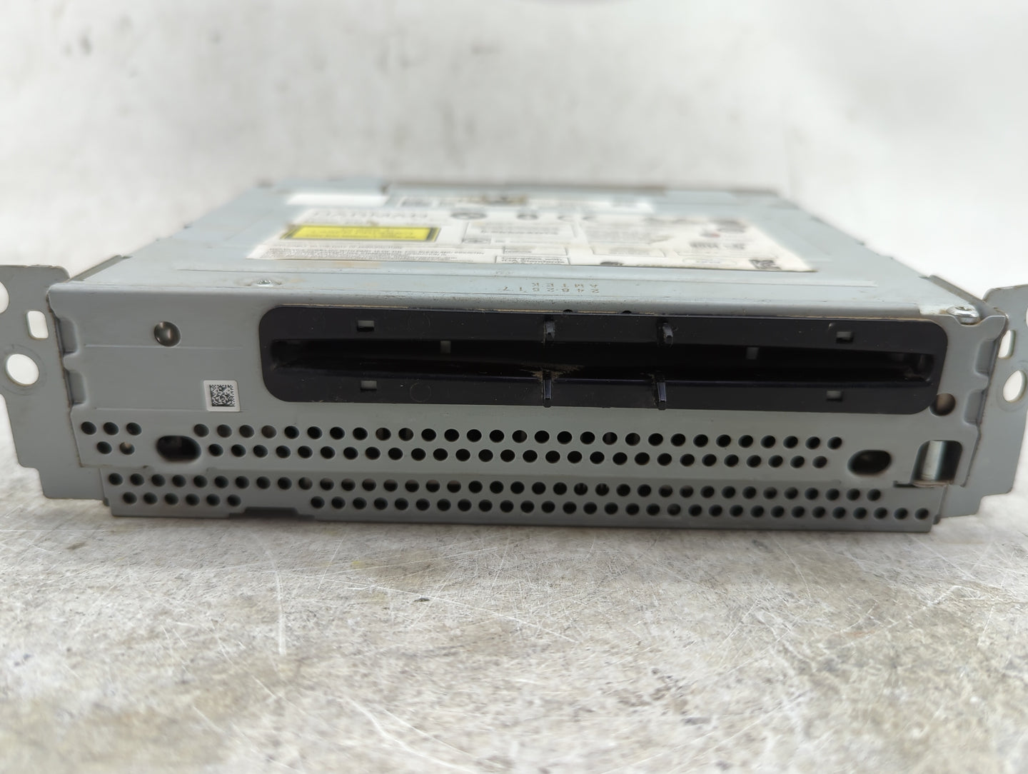 2013-2017 Bmw X3 Radio AM FM Cd Player Receiver Replacement P/N:9399456-01 BE8159, EN1 Fits Fits 2013 2014 2015 2016 2017 OE