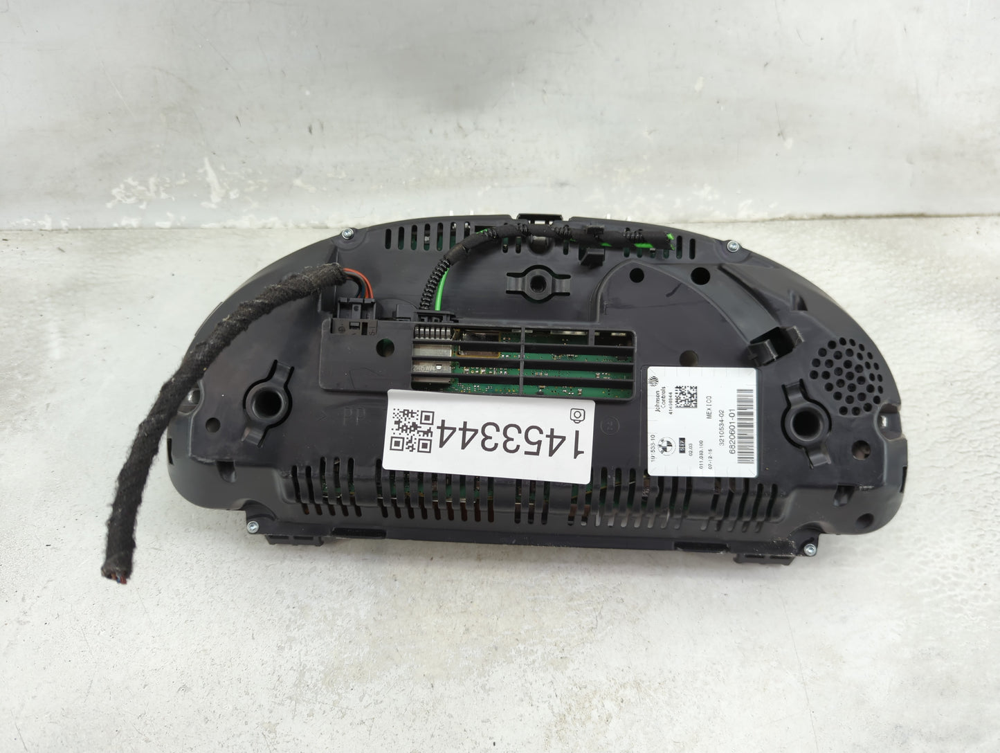 2015-2017 Bmw X3 Instrument Cluster Speedometer Gauges P/N:6820601-01 3210534-02 Miles:49K Fits Fits 2014 2015 2016 2017 OEM