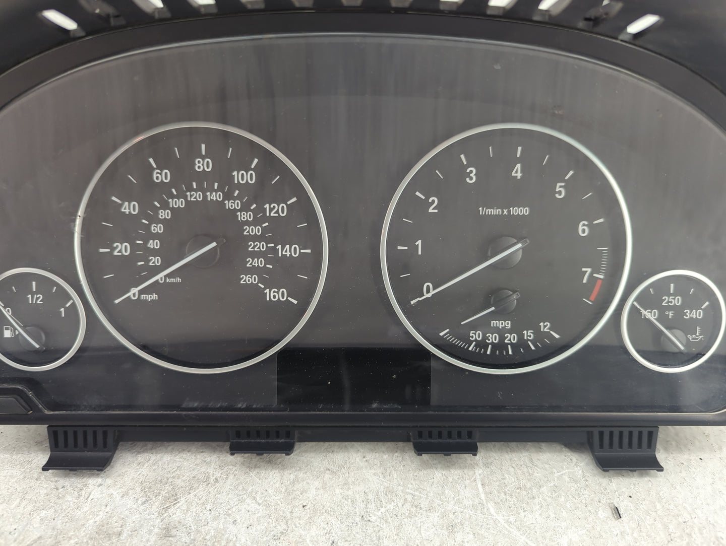 2015-2017 Bmw X3 Instrument Cluster Speedometer Gauges Miles: Fits Fits 2014 2015 2016 2017 OEM Used Auto Parts - Oemusedaut