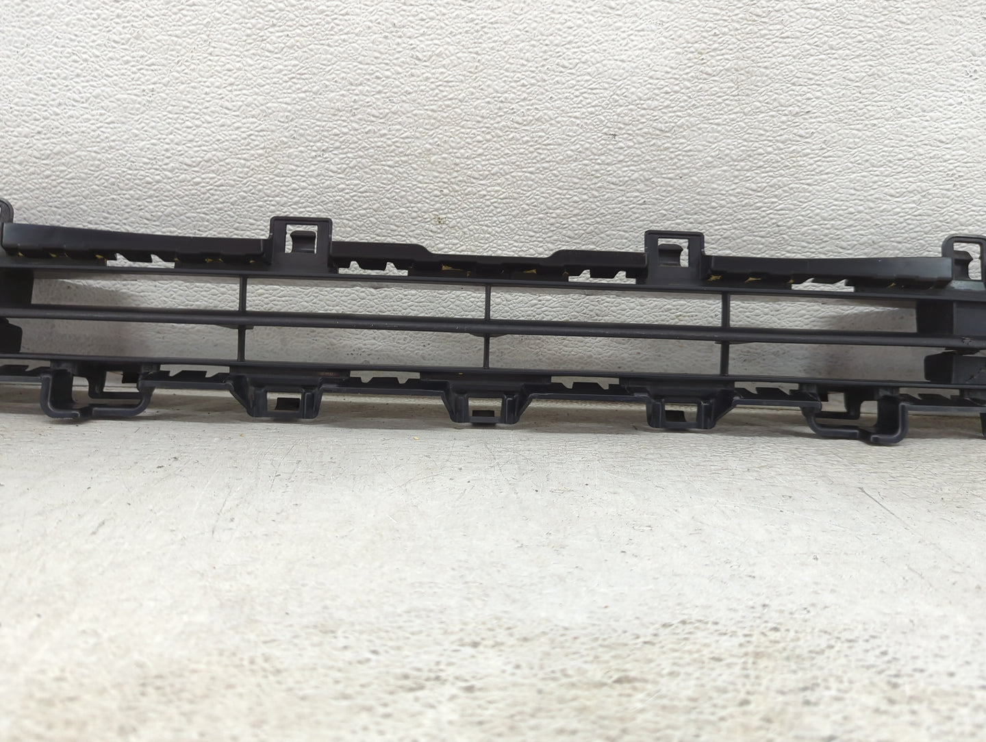 2015-2017 Bmw X3 Front Grille Bumper Not Included - Oemusedautoparts1.com