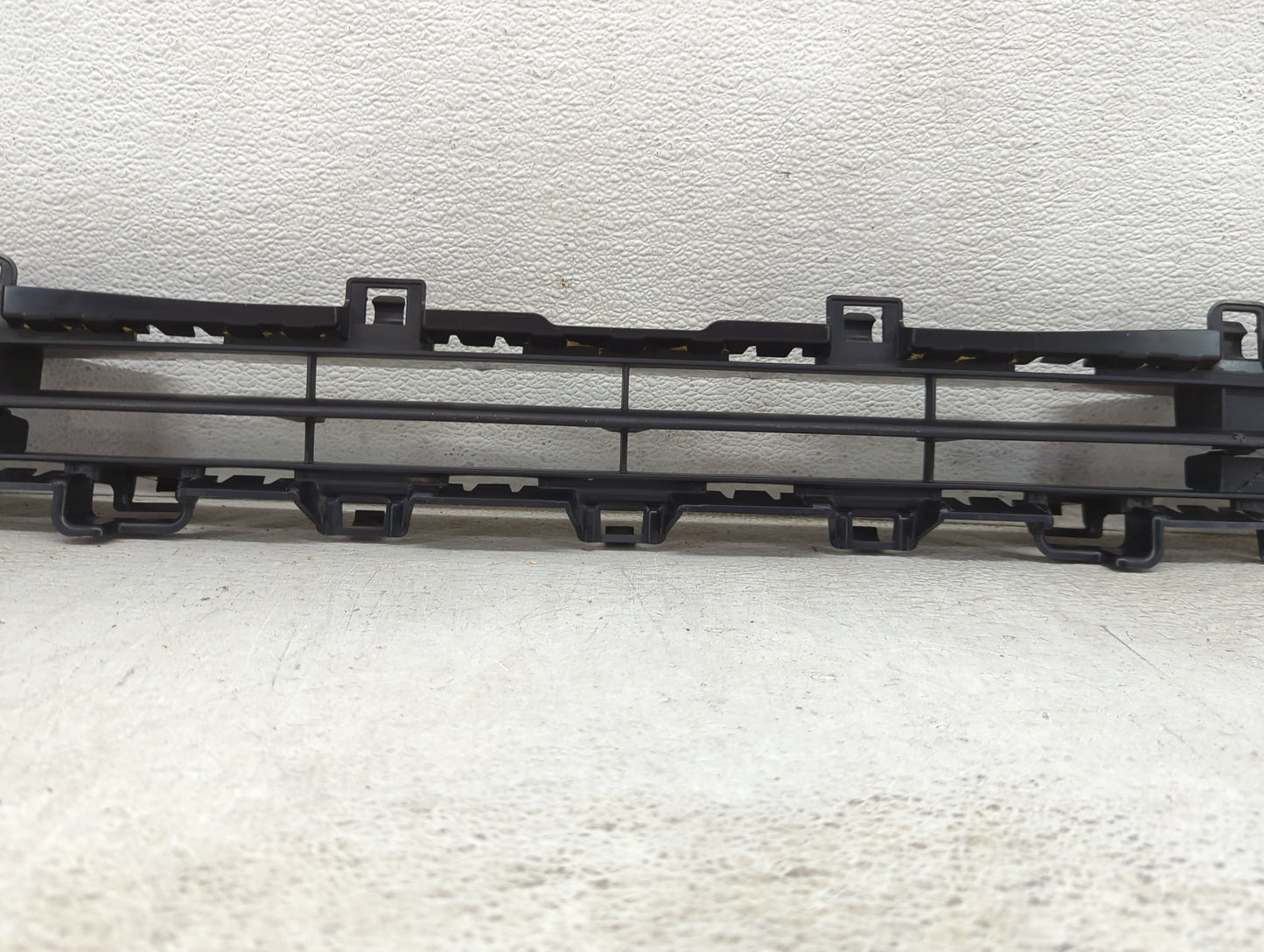 2015-2017 Bmw X3 Front Grille Bumper Not Included - Oemusedautoparts1.com