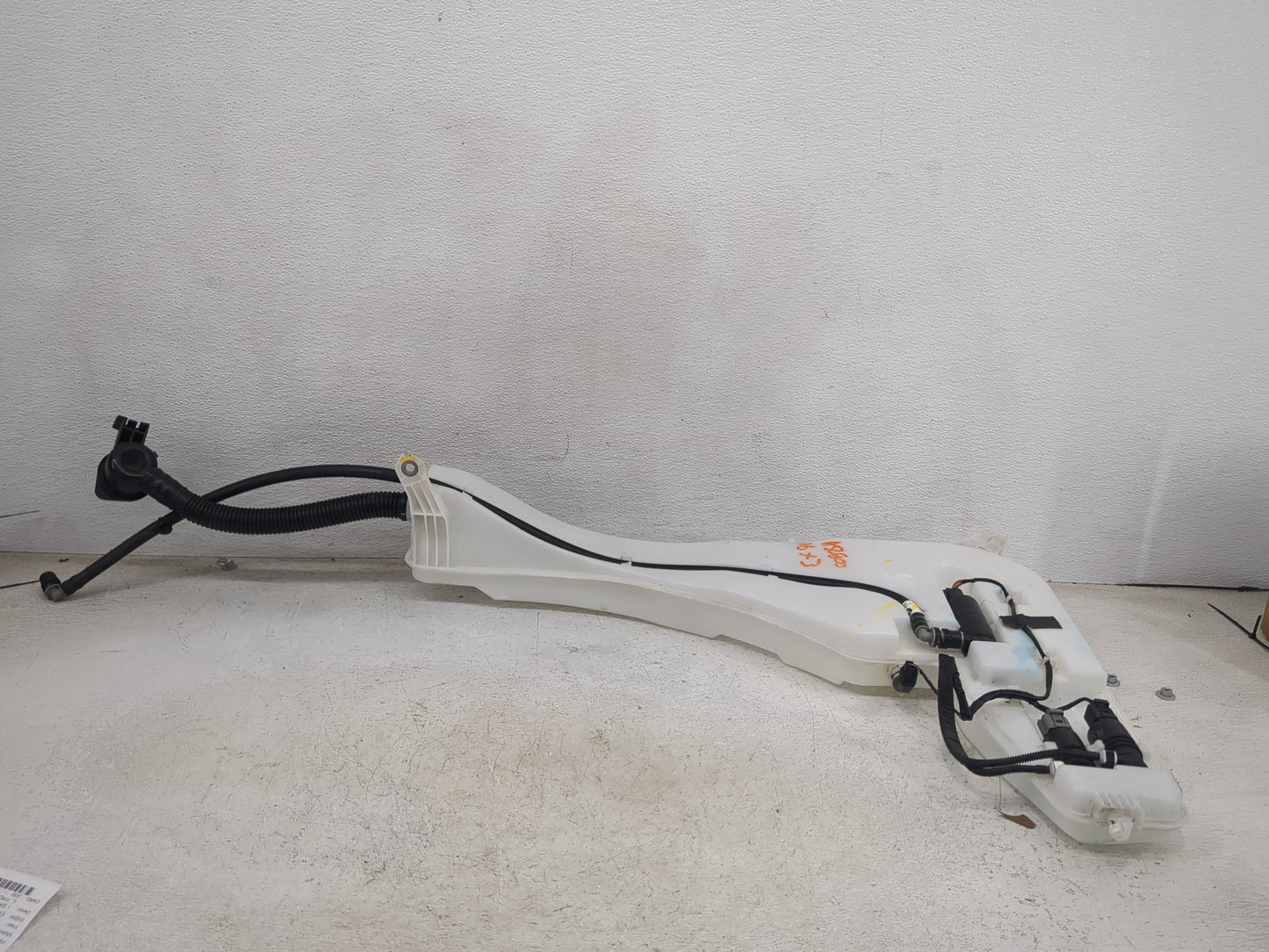 2011-2017 Bmw X3 Windshield Washer Fluid Reservoir Bottle Oem - Oemusedautoparts1.com