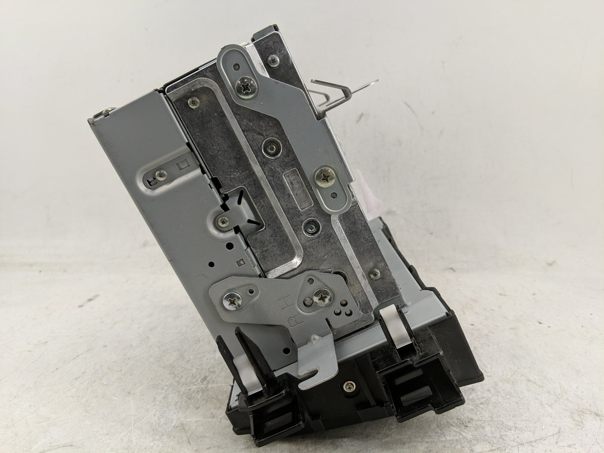 2016 Bmw X5 Radio AM FM Cd Player Receiver Replacement P/N:CQ-JM74E0JM OEM Used Auto Parts - Oemusedautoparts1.com
