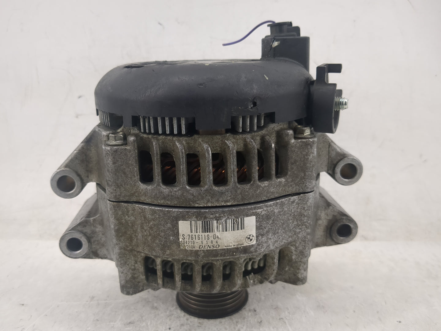 2012-2018 Bmw X5 Alternator Replacement Generator Charging Assembly Engine OEM P/N:104210-6504 7616119-04 Fits OEM Used Auto