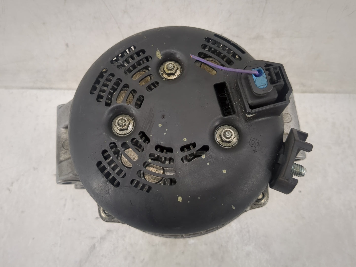 2012-2018 Bmw X5 Alternator Replacement Generator Charging Assembly Engine OEM P/N:104210-6504 7616119-04 Fits OEM Used Auto