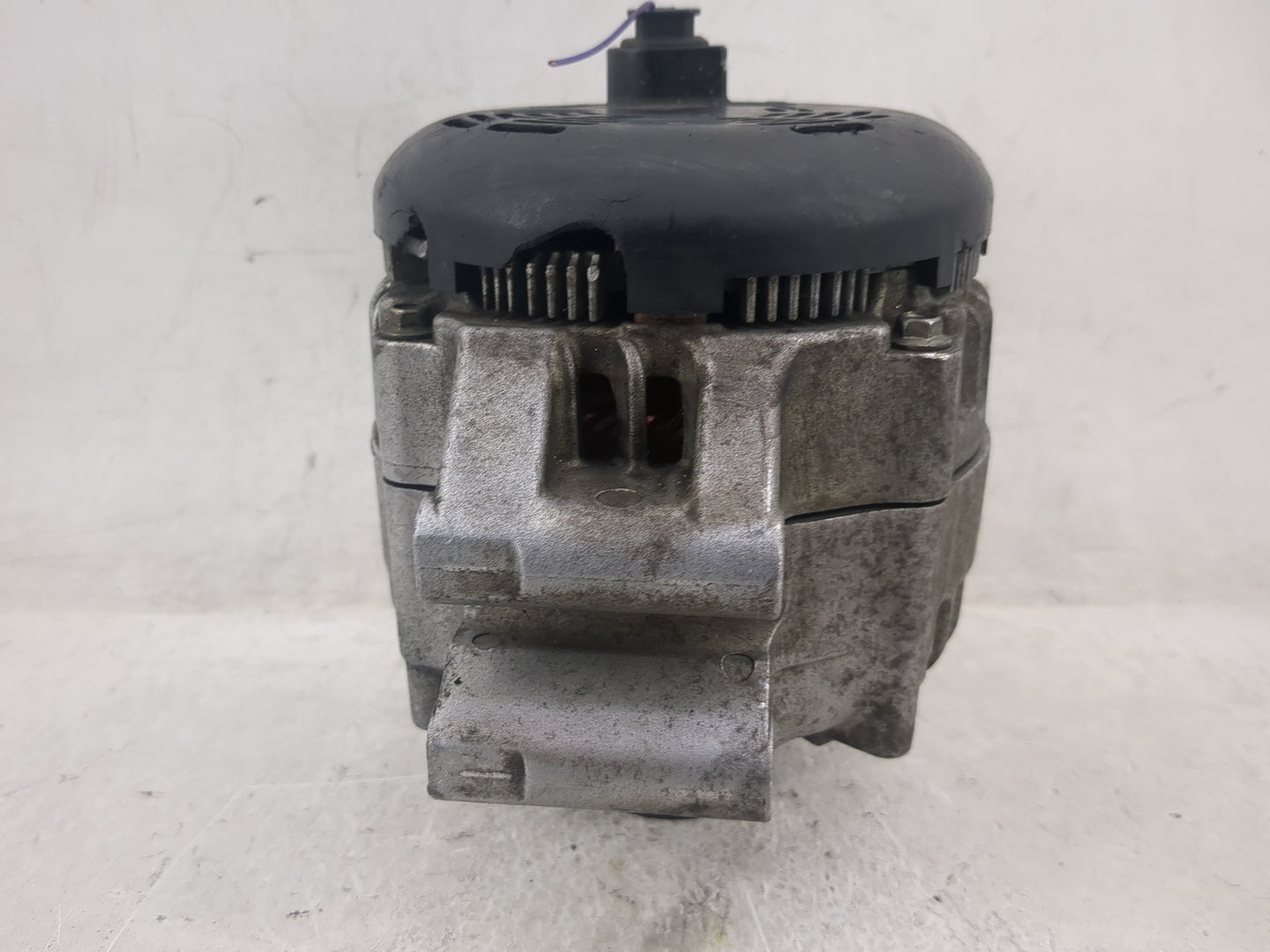 2012-2018 Bmw X5 Alternator Replacement Generator Charging Assembly Engine OEM P/N:104210-6504 7616119-04 Fits OEM Used Auto