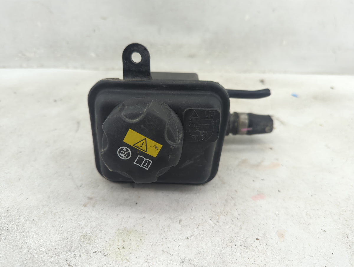 2015-2018 Bmw X5 Radiator Coolant Overflow Expansion Tank Bottle - Oemusedautoparts1.com