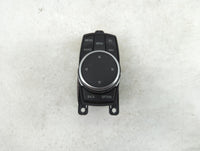 2016 Bmw X5 Radio AM FM Cd Player Receiver Replacement P/N:65829350723-02 19226310 Fits OEM Used Auto Parts - Oemusedautopar