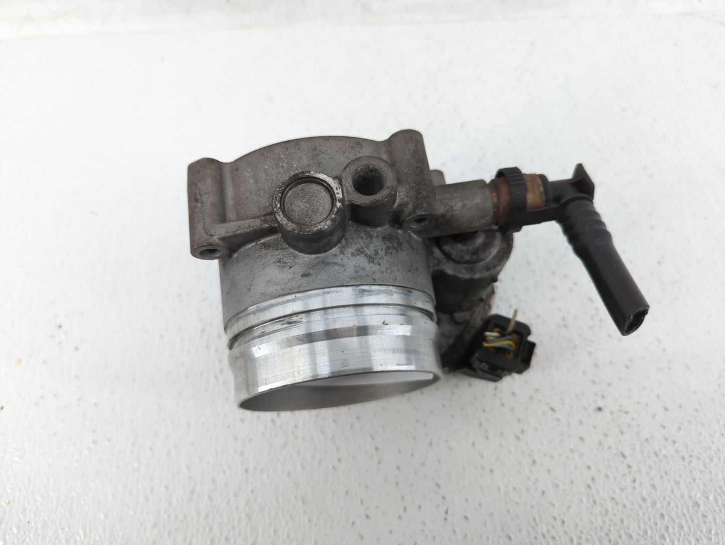 2011-2018 Bmw X5 Throttle Body P/N:1354 7597871-01 Fits Fits 2010 2011 2012 2013 2014 2015 2016 2017 2018 2019 2020 OEM Used