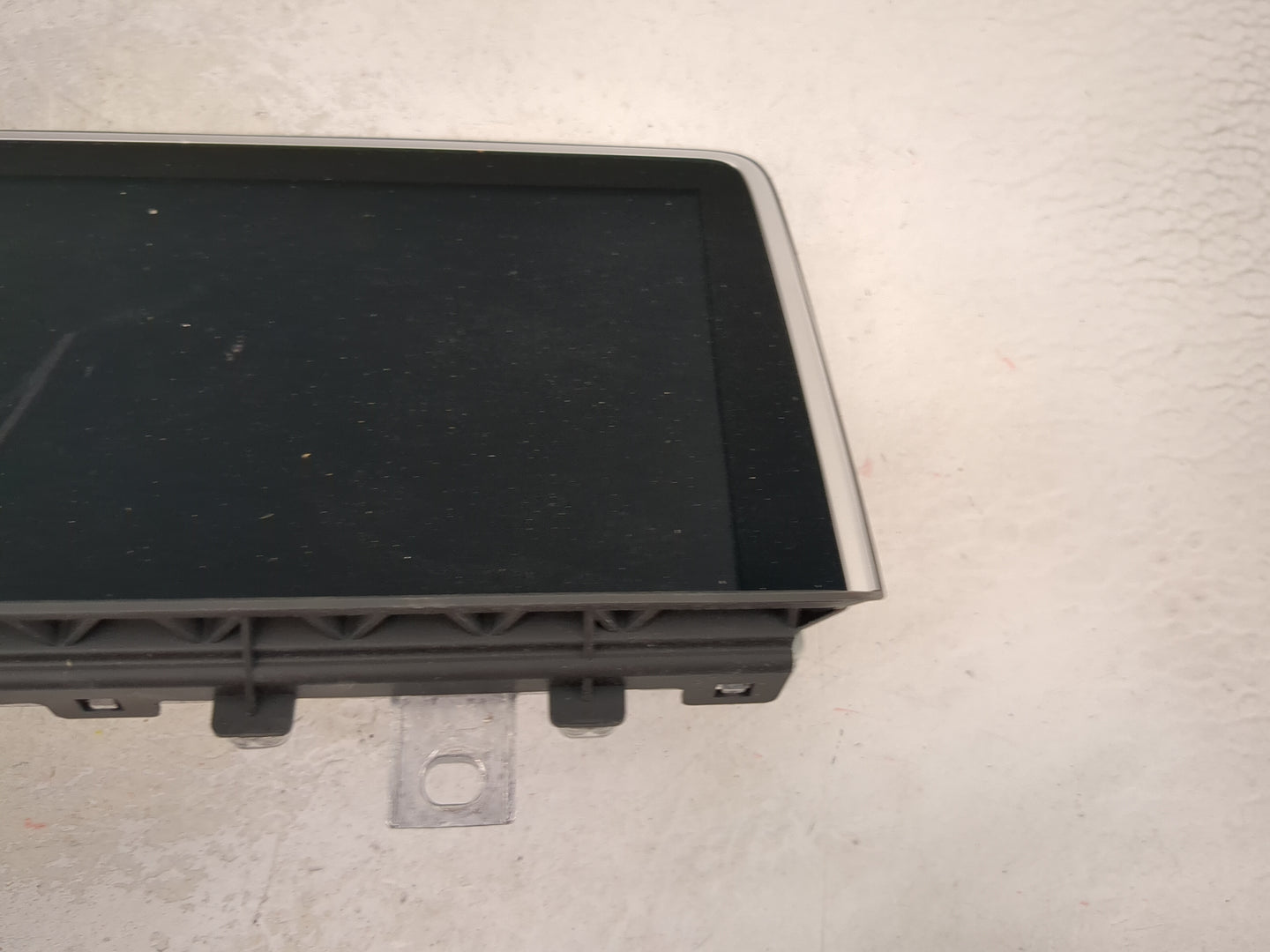 2014-2016 Bmw X5 Information Display Screen 5031429 - Oemusedautoparts1.com