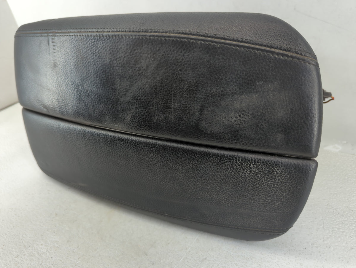 2016 Bmw X5 Center Console Armrest Cover Lid Black - Oemusedautoparts1.com