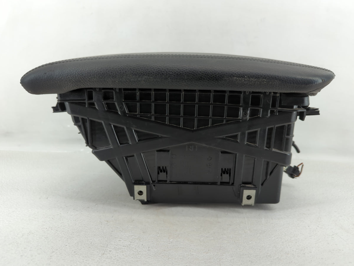 2016 Bmw X5 Center Console Armrest Cover Lid Black - Oemusedautoparts1.com