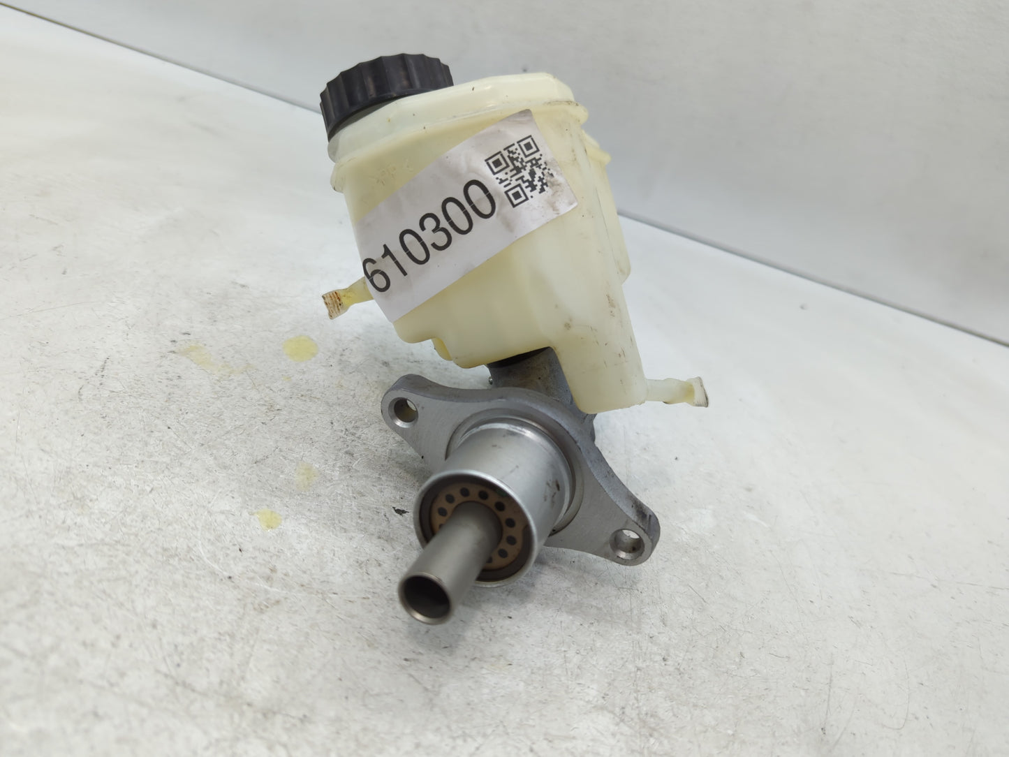 2009-2016 Bmw Z4 Brake Master Cylinder - Oemusedautoparts1.com