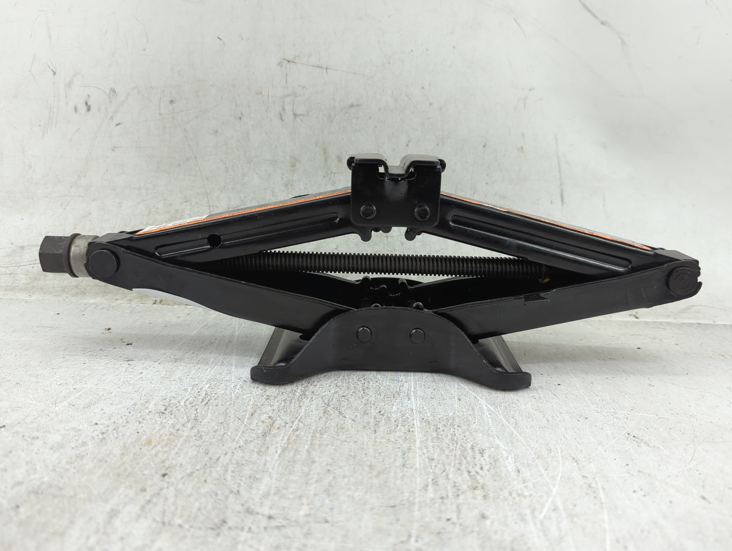 2016 Buick Cascada Spare Scissor Car Jack - Oemusedautoparts1.com