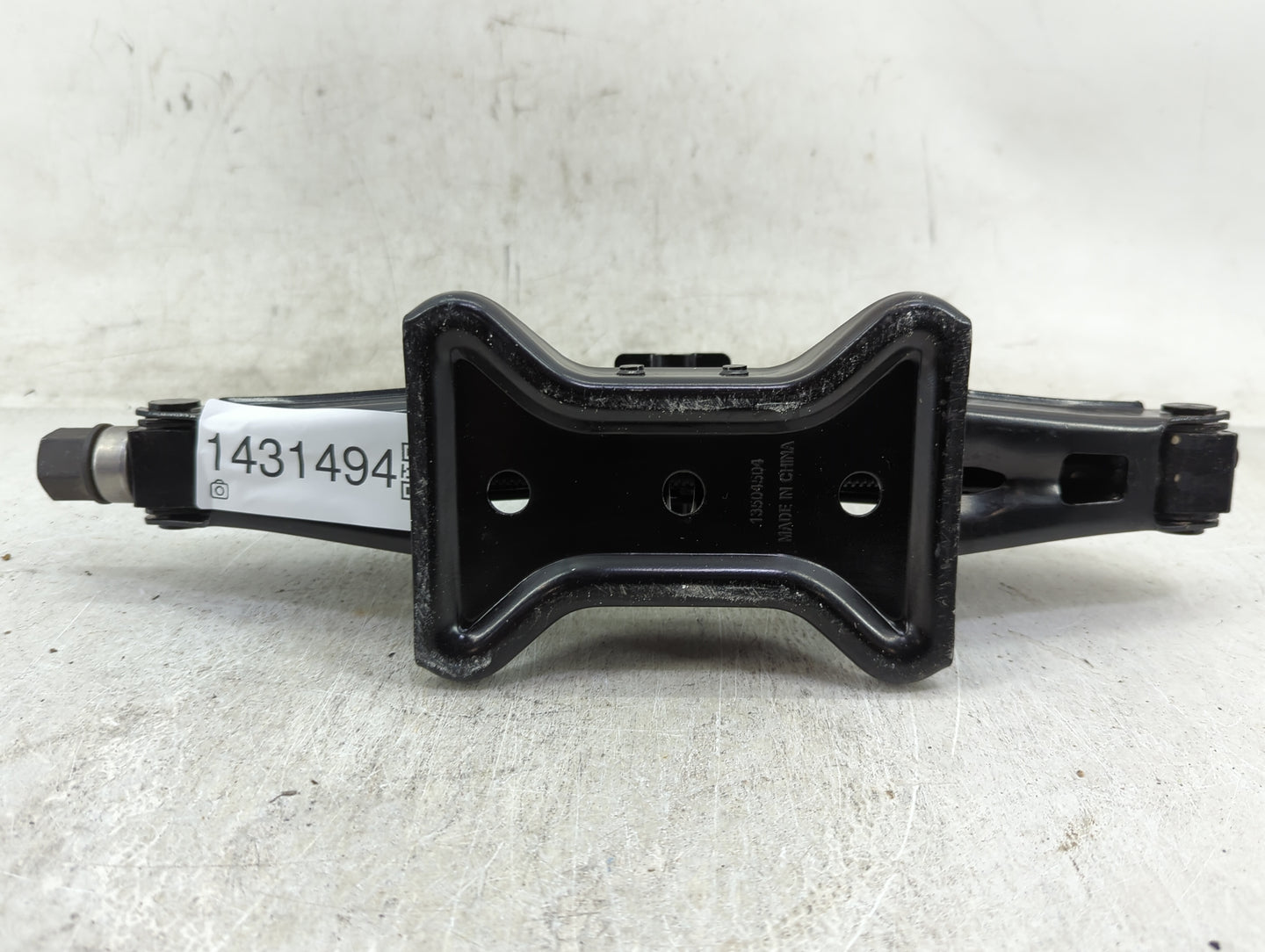 2016 Buick Cascada Spare Scissor Car Jack - Oemusedautoparts1.com