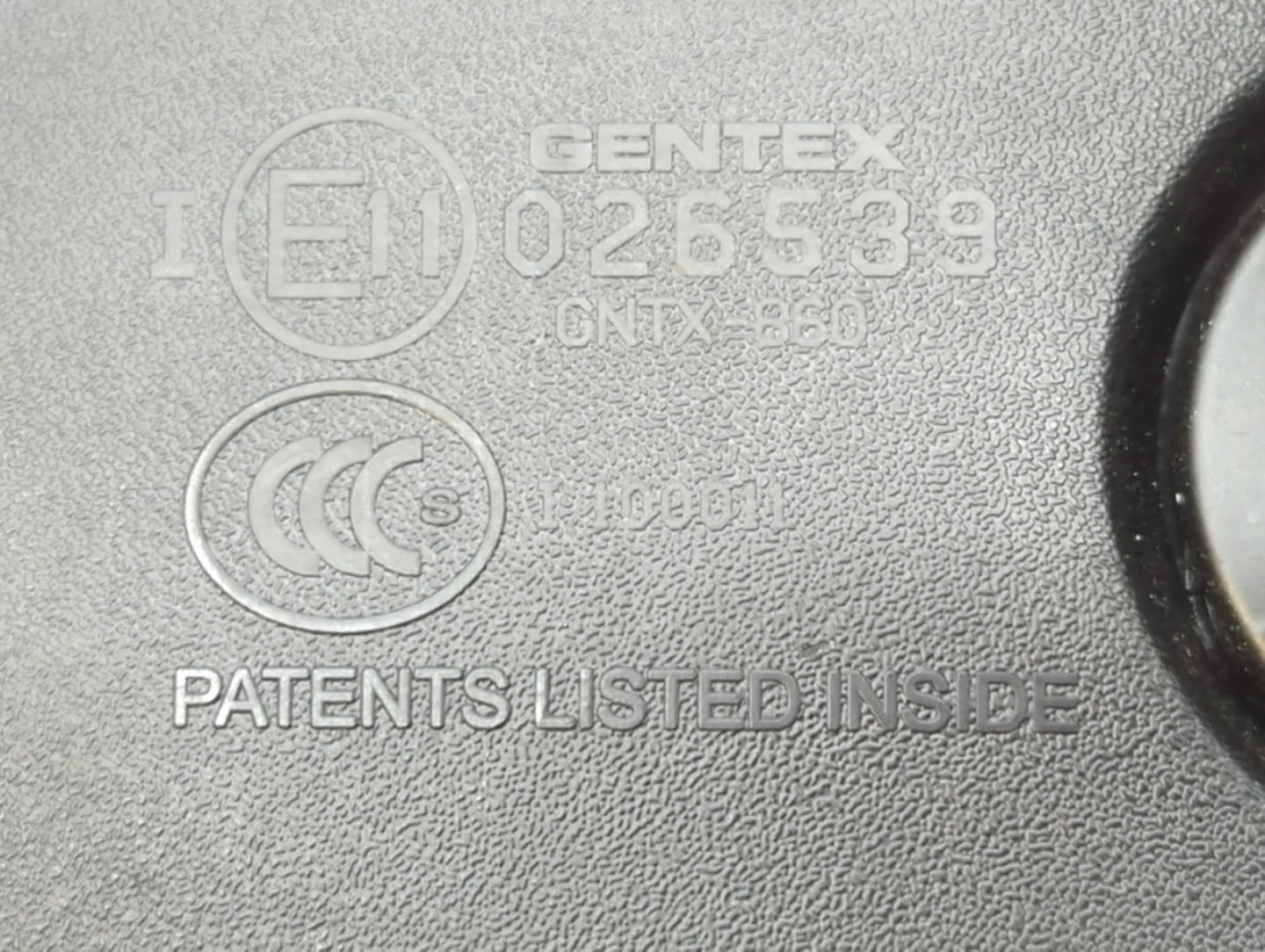 2016-2018 Buick Cascada Interior Rear View Mirror Replacement OEM P/N:23211679 Fits Fits 2016 2017 2018 OEM Used Auto Parts 