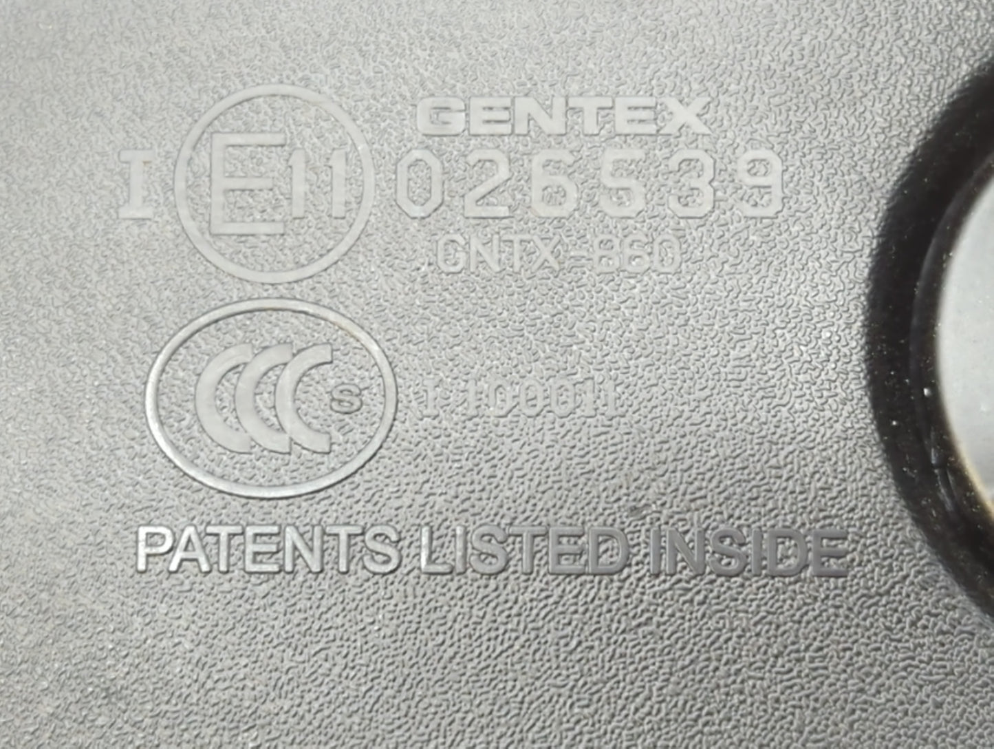 2016-2018 Buick Cascada Interior Rear View Mirror Replacement OEM P/N:23211679 Fits Fits 2016 2017 2018 OEM Used Auto Parts 