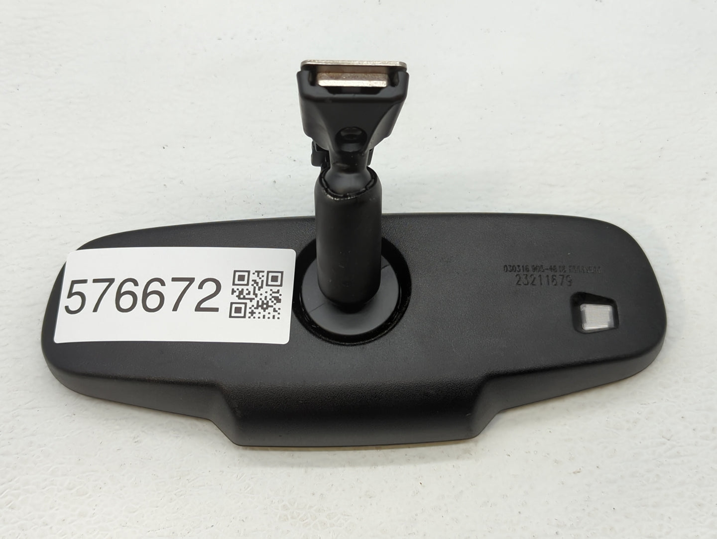 2016-2018 Buick Cascada Interior Rear View Mirror Replacement OEM P/N:23211679 Fits Fits 2016 2017 2018 OEM Used Auto Parts 