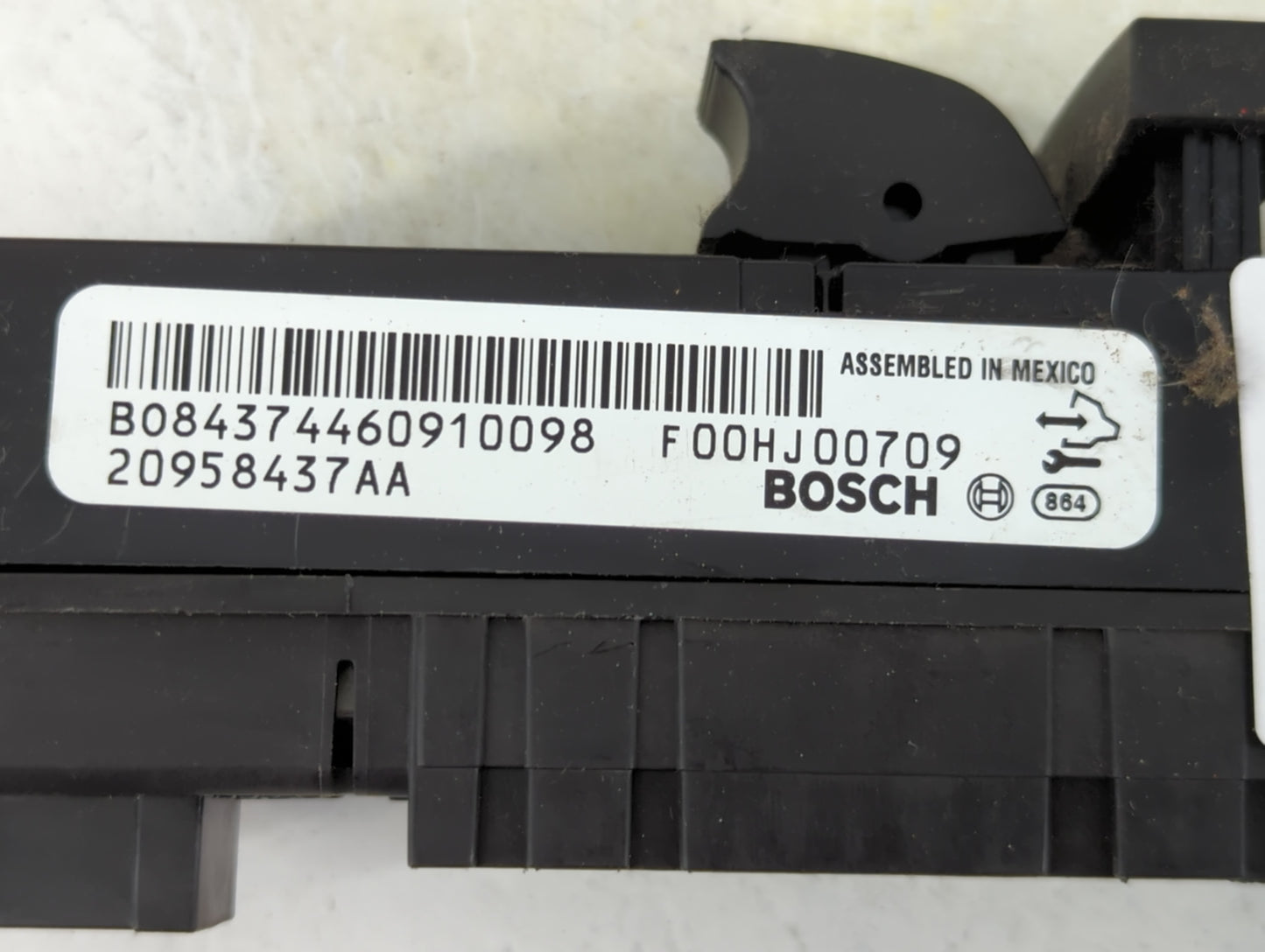 2010-2017 Buick Enclave Master Power Window Switch Replacement Driver Side Left P/N:20958437AA Fits OEM Used Auto Parts - Oe