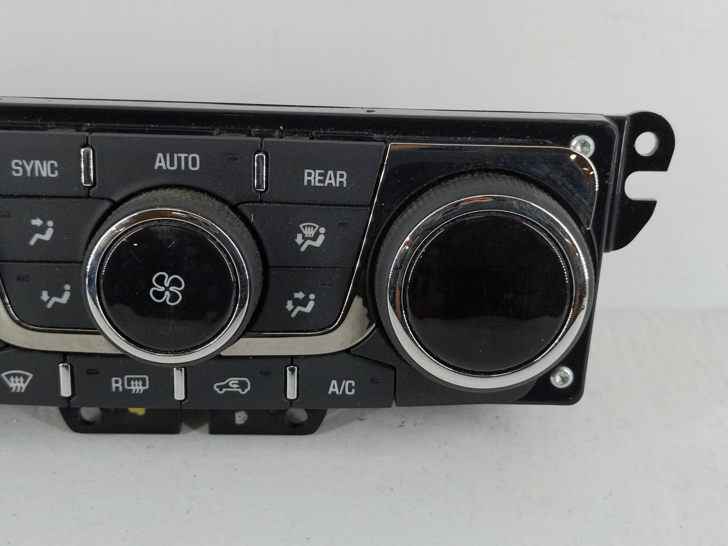 2008-2016 Buick Enclave Climate Control Module Temperature AC/Heater Replacement P/N:23251328 Fits OEM Used Auto Parts - Oem