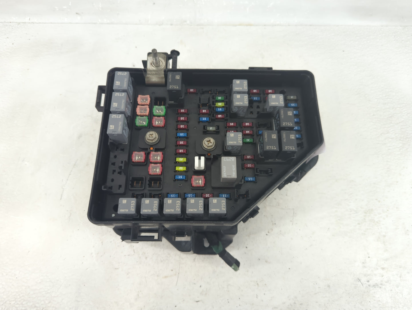 2015-2017 Buick Enclave Fusebox Fuse Box Panel Relay Module Fits Fits 2015 2016 2017 OEM Used Auto Parts - Oemusedautoparts1