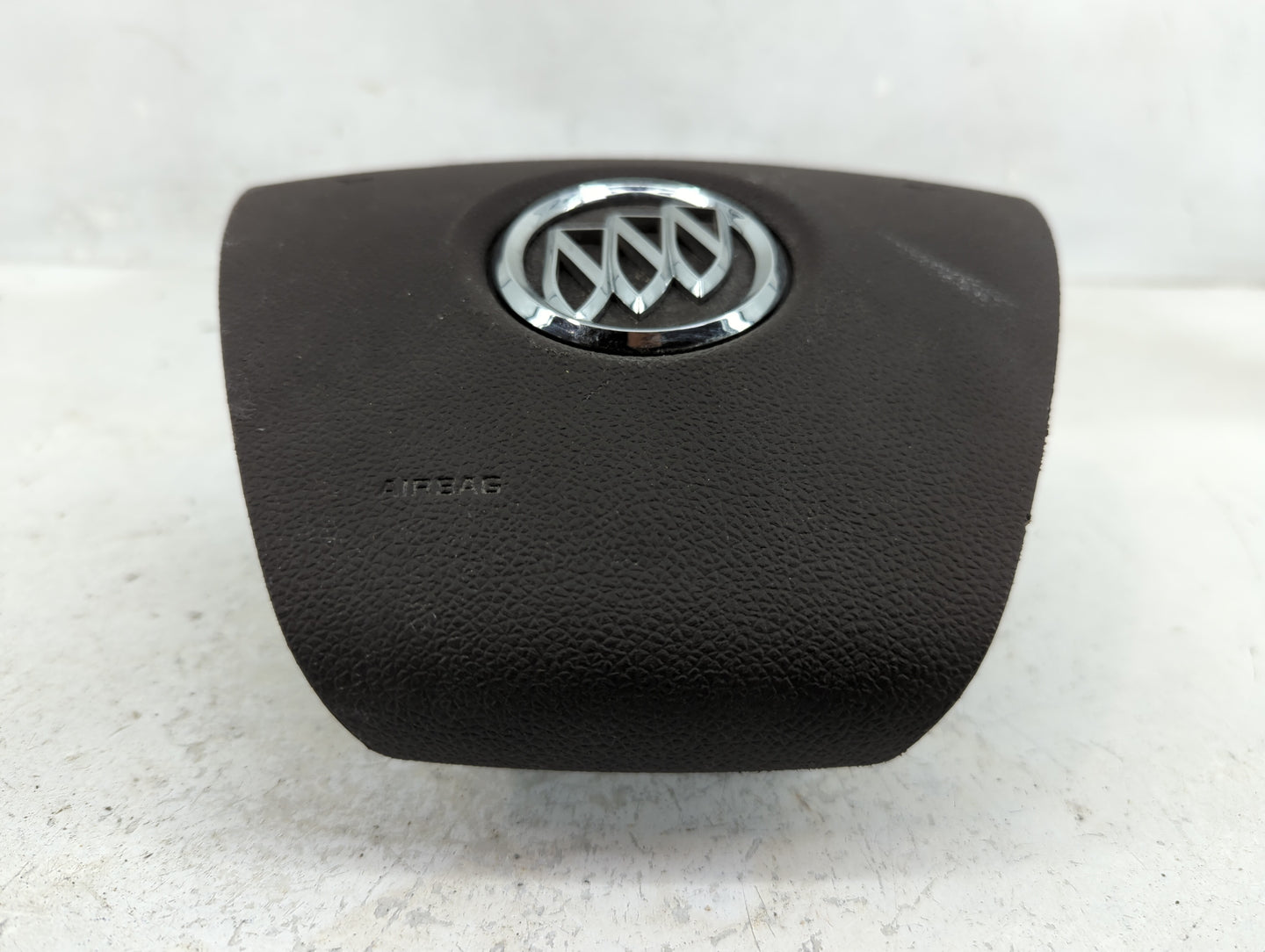 2008-2017 Buick Enclave Air Bag Driver Left Steering Wheel Mounted P/N:25810367 Fits OEM Used Auto Parts - Oemusedautoparts1