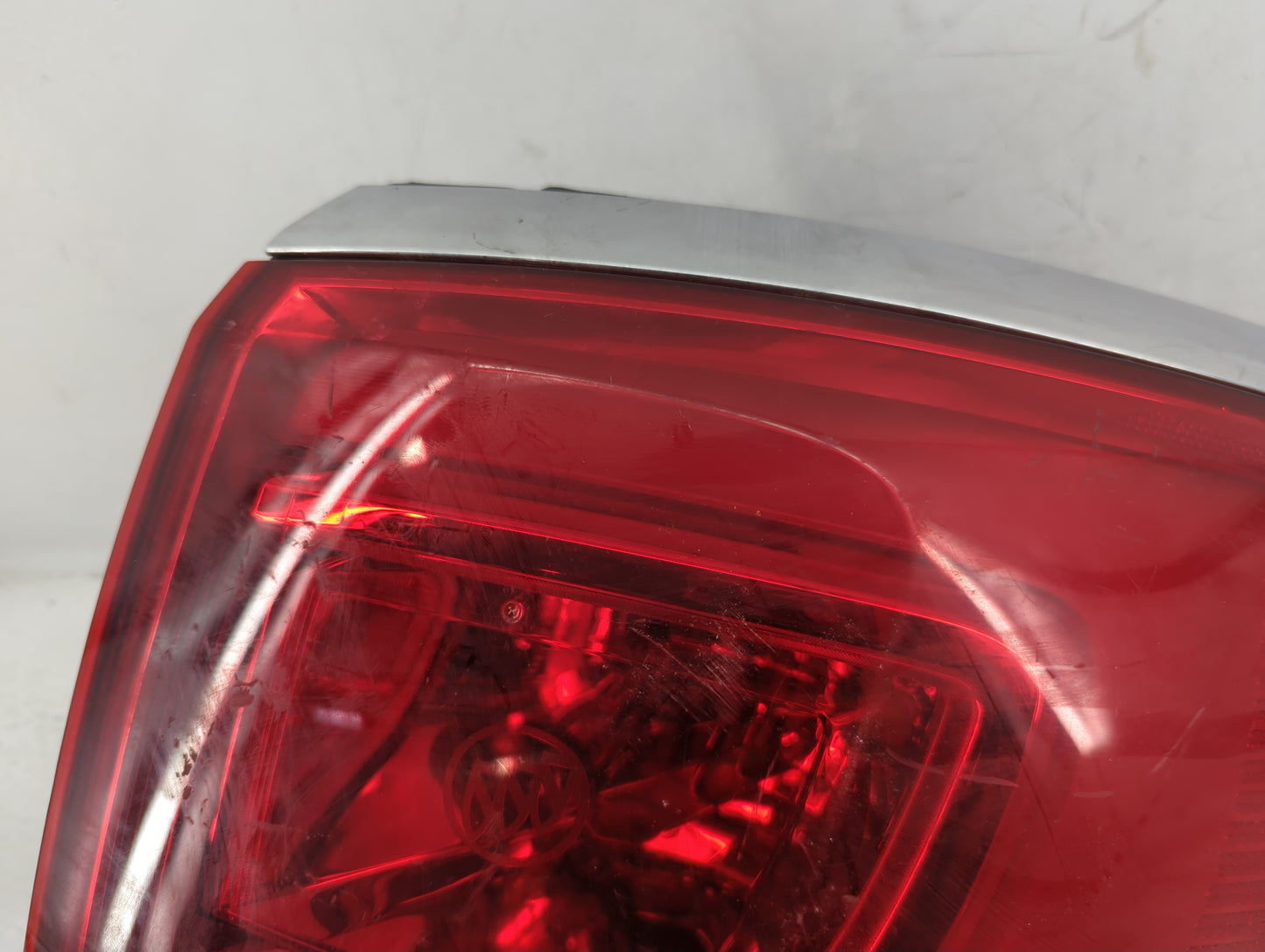 2013-2017 Buick Enclave Tail Light Assembly Driver Left OEM Fits Fits 2013 2014 2015 2016 2017 OEM Used Auto Parts - Oemused