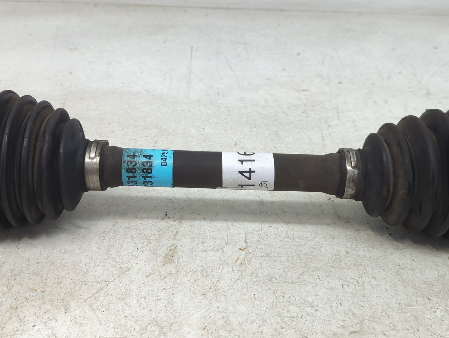 2008-2017 Buick Enclave Axle Shaft Front Driver Cv C/v - Oemusedautoparts1.com