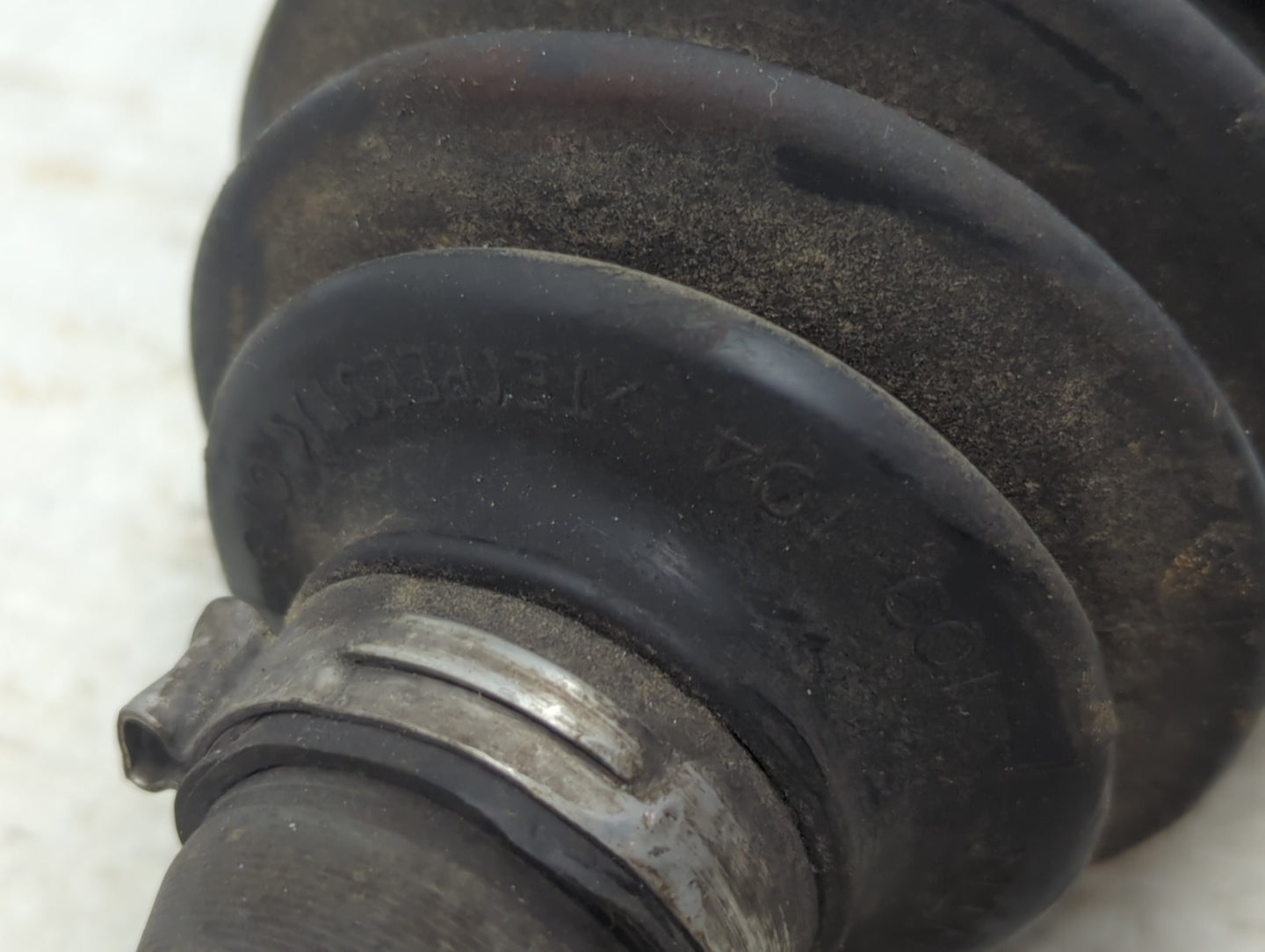 2008-2017 Buick Enclave Axle Shaft Front Driver Cv C/v - Oemusedautoparts1.com