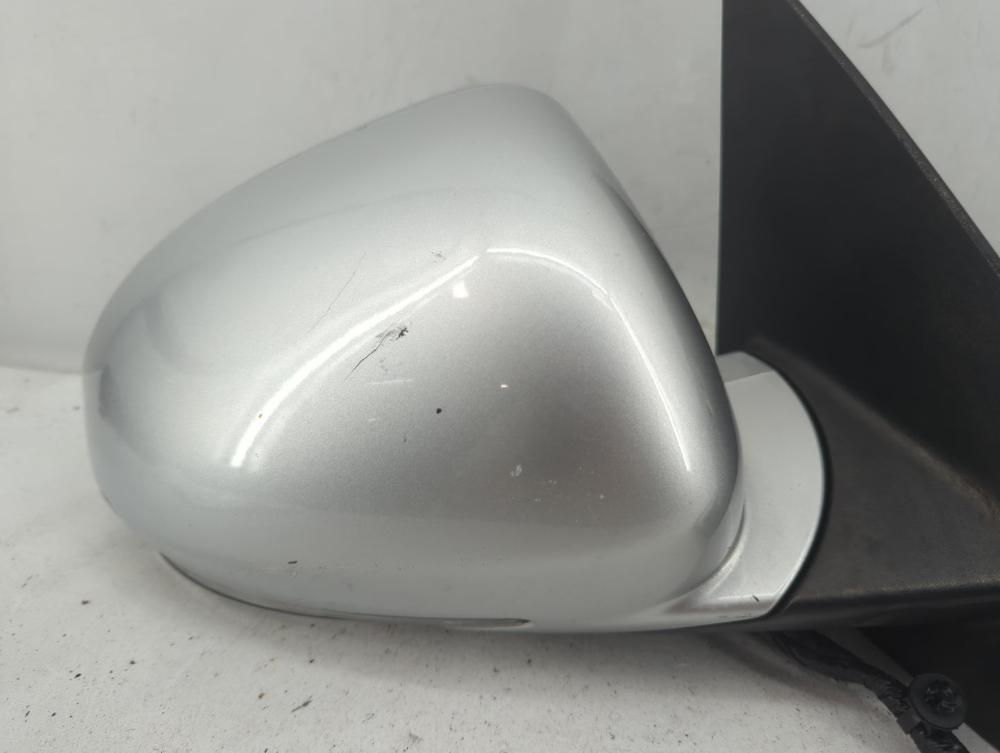 2013-2017 Buick Enclave Passenger Side View Mirror - Right Door Mirror OEM Used - Oemusedautoparts1.com