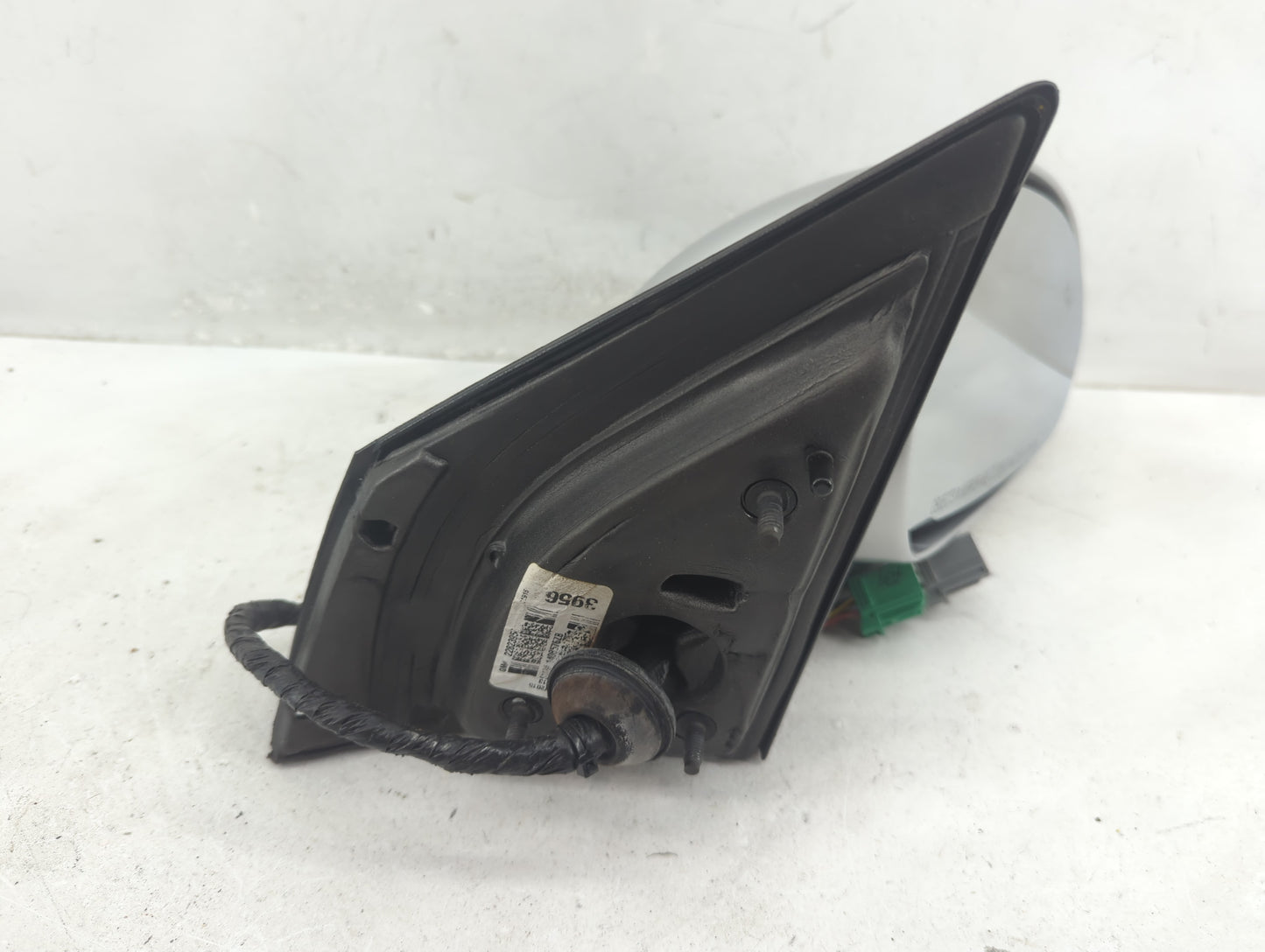 2013-2017 Buick Enclave Passenger Side View Mirror - Right Door Mirror OEM Used - Oemusedautoparts1.com