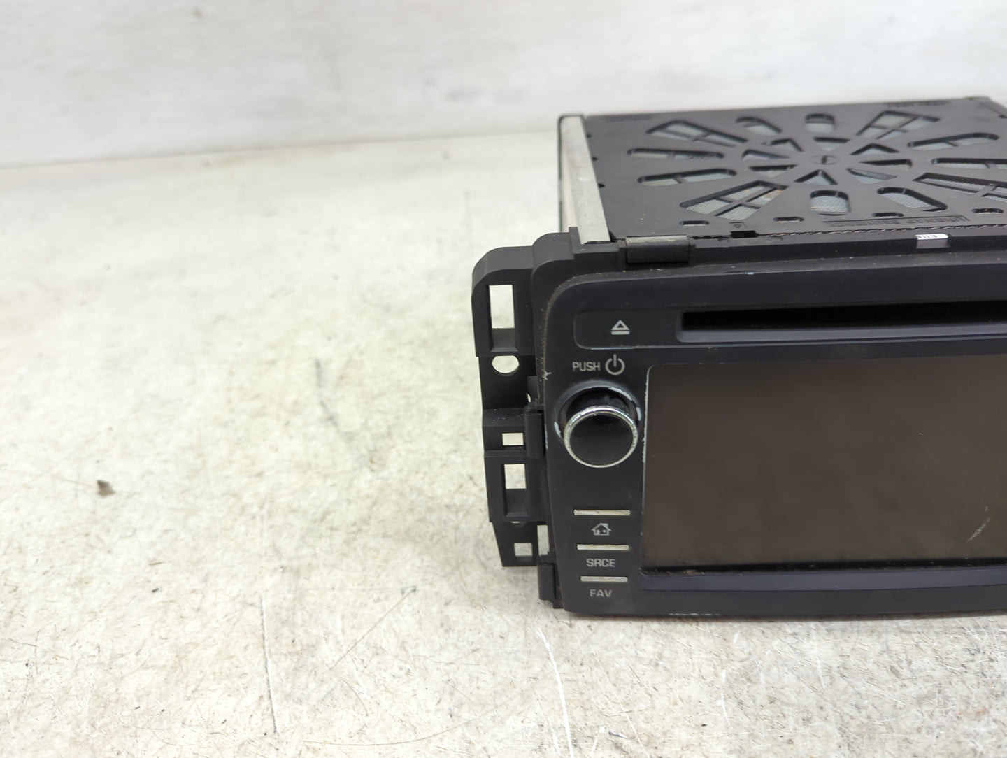 2015-2016 Buick Enclave Radio AM FM Cd Player Receiver Replacement P/N:23395467 Fits Fits 2015 2016 OEM Used Auto Parts - Oe