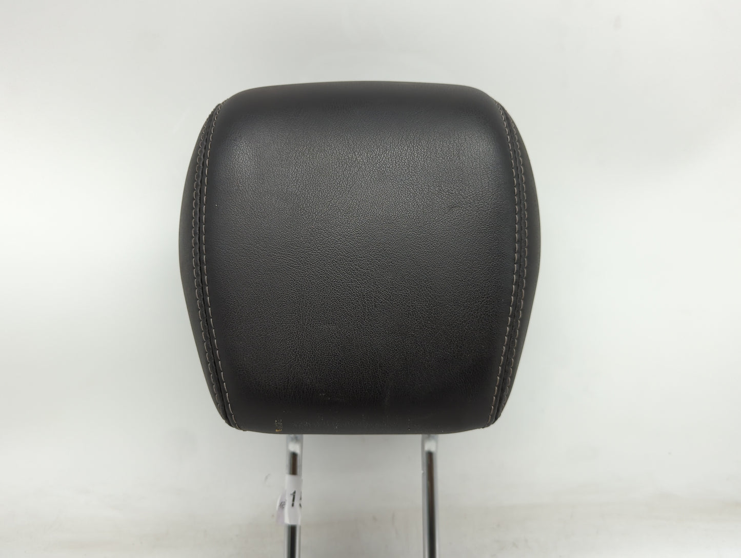 2014-2017 Buick Enclave Headrest Head Rest Front Driver Passenger Seat - Oemusedautoparts1.com