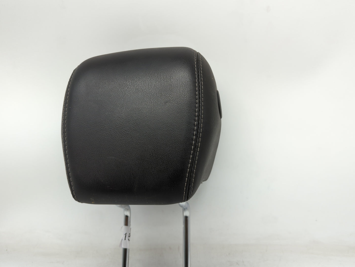 2014-2017 Buick Enclave Headrest Head Rest Front Driver Passenger Seat - Oemusedautoparts1.com