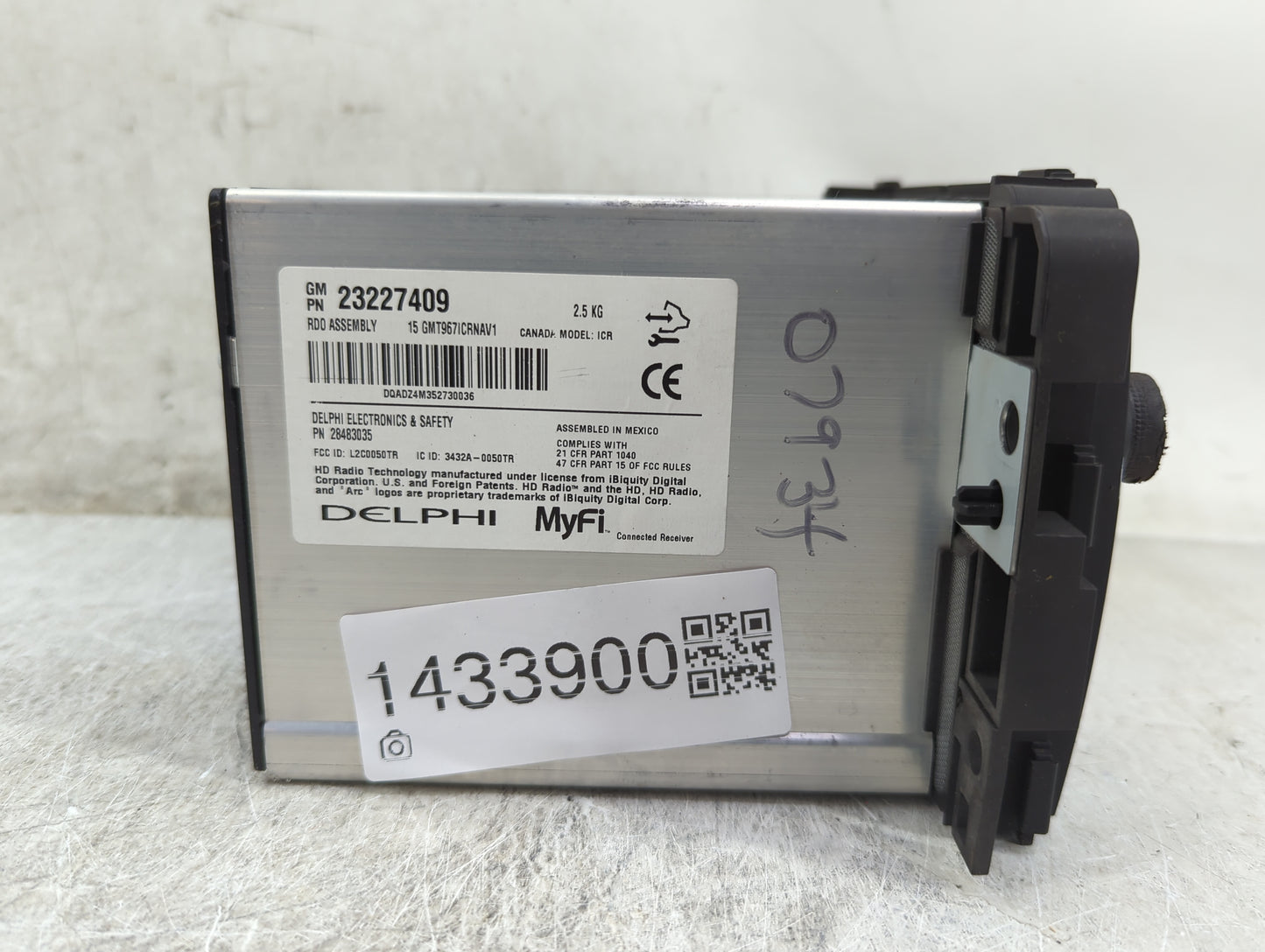 2015-2016 Buick Enclave Radio AM FM Cd Player Receiver Replacement P/N:23227409 28483035, L2C0050TR Fits Fits 2015 2016 OEM 