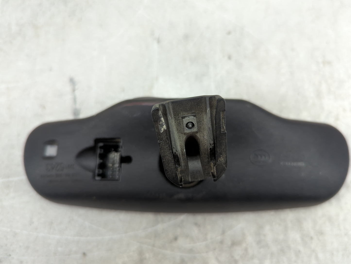 2009-2017 Buick Enclave Interior Rear View Mirror Replacement OEM P/N:22915243 Fits OEM Used Auto Parts - Oemusedautoparts1.